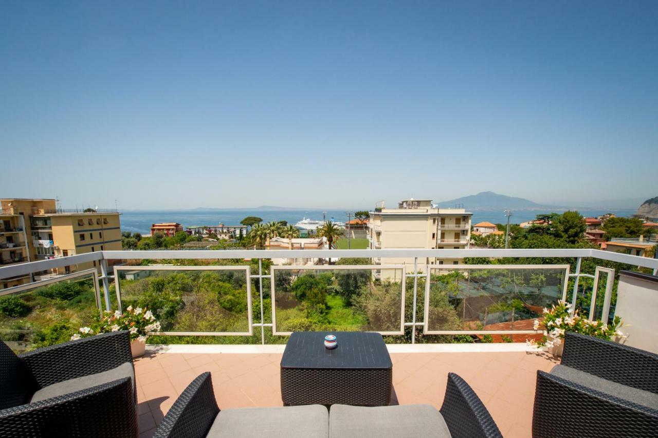3 Suites View Сорренто Экстерьер фото