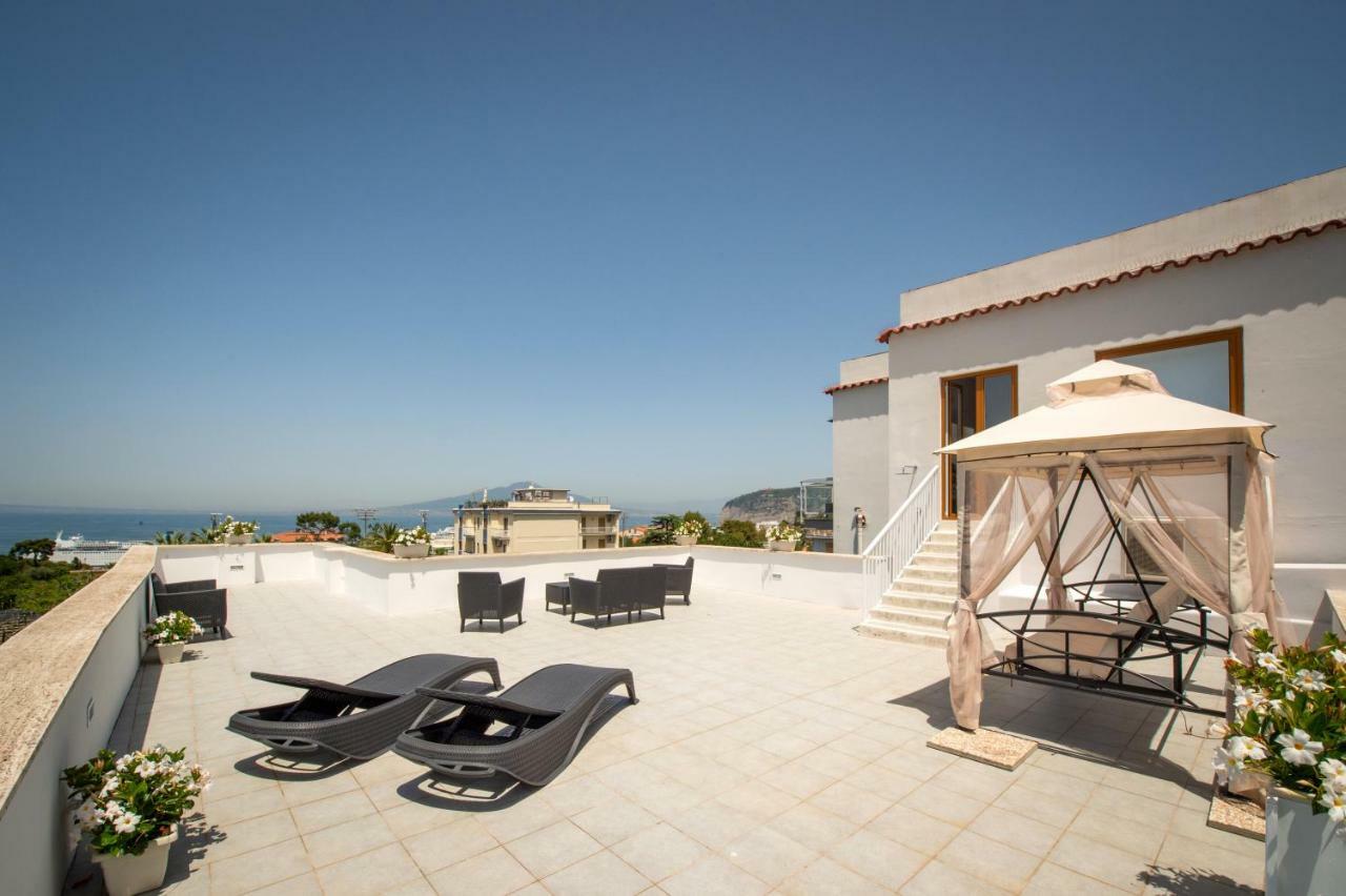 3 Suites View Сорренто Экстерьер фото